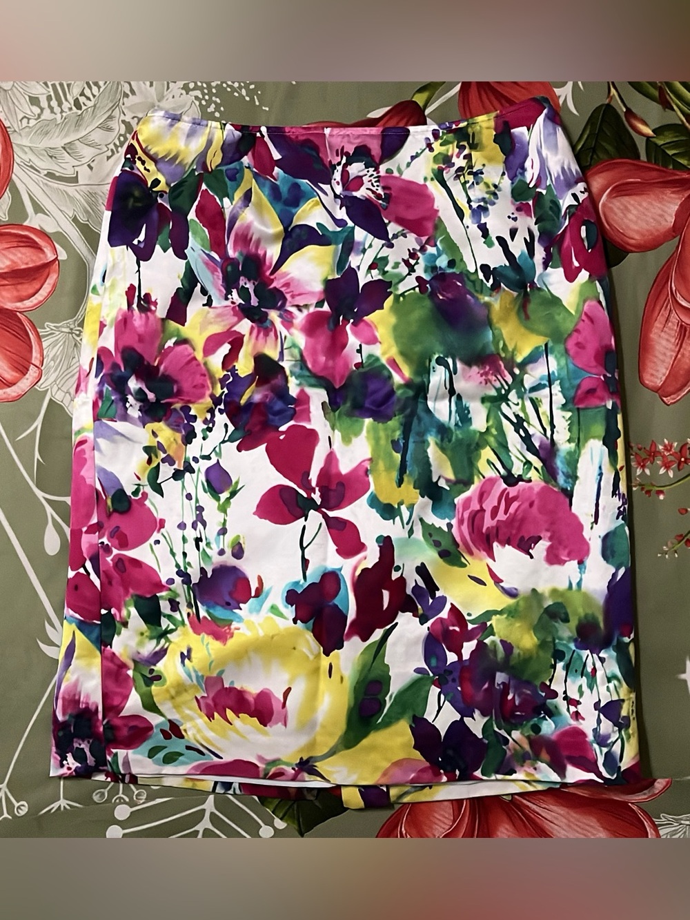 Jones New York Womens Size 4 Floral Silk Blend Pencil Skirt Pink Purple Green